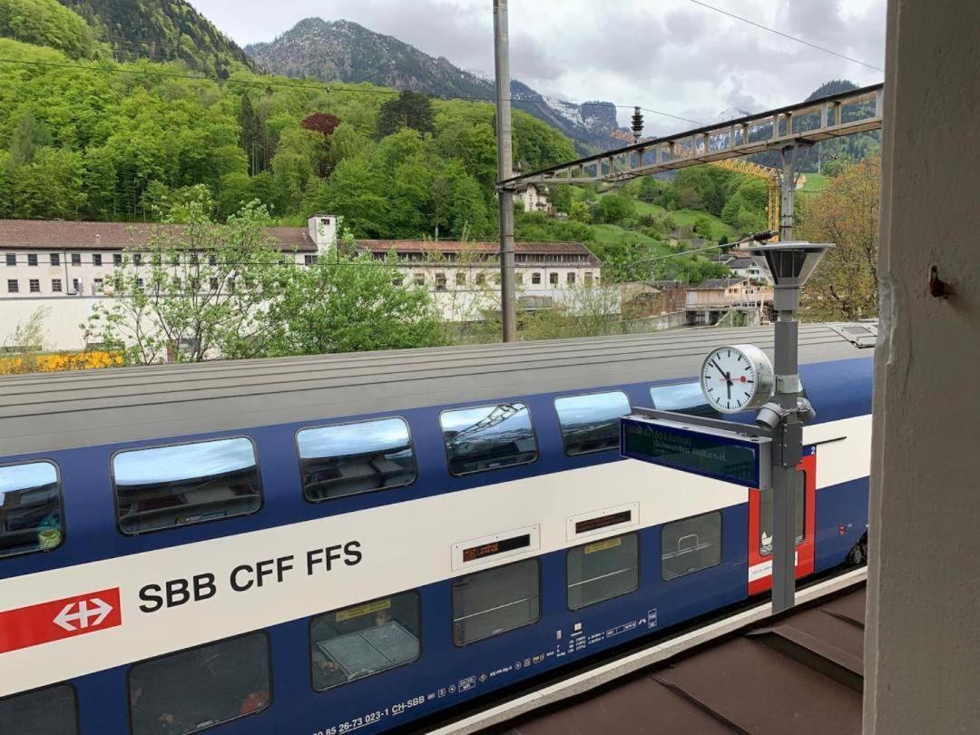Revier Schlicht Und Bahnsinnig Mitlodi ภายนอก รูปภาพ